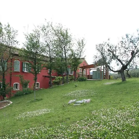 아파트 La Casa Rossa 아쿠아비바 피세나