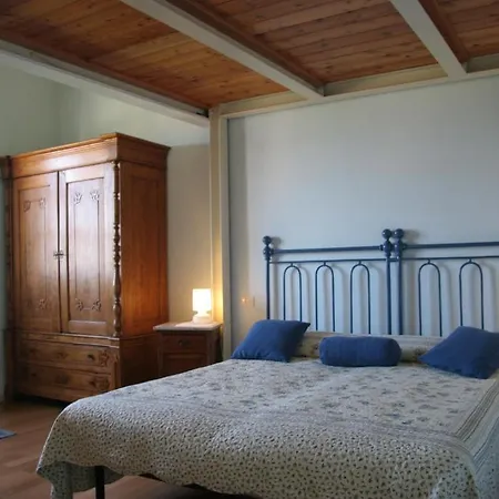 La Casa Rossa 아쿠아비바 피세나